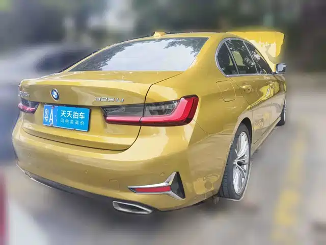 BMW 3 Series 2020 325Li Launch Edition — фото 2