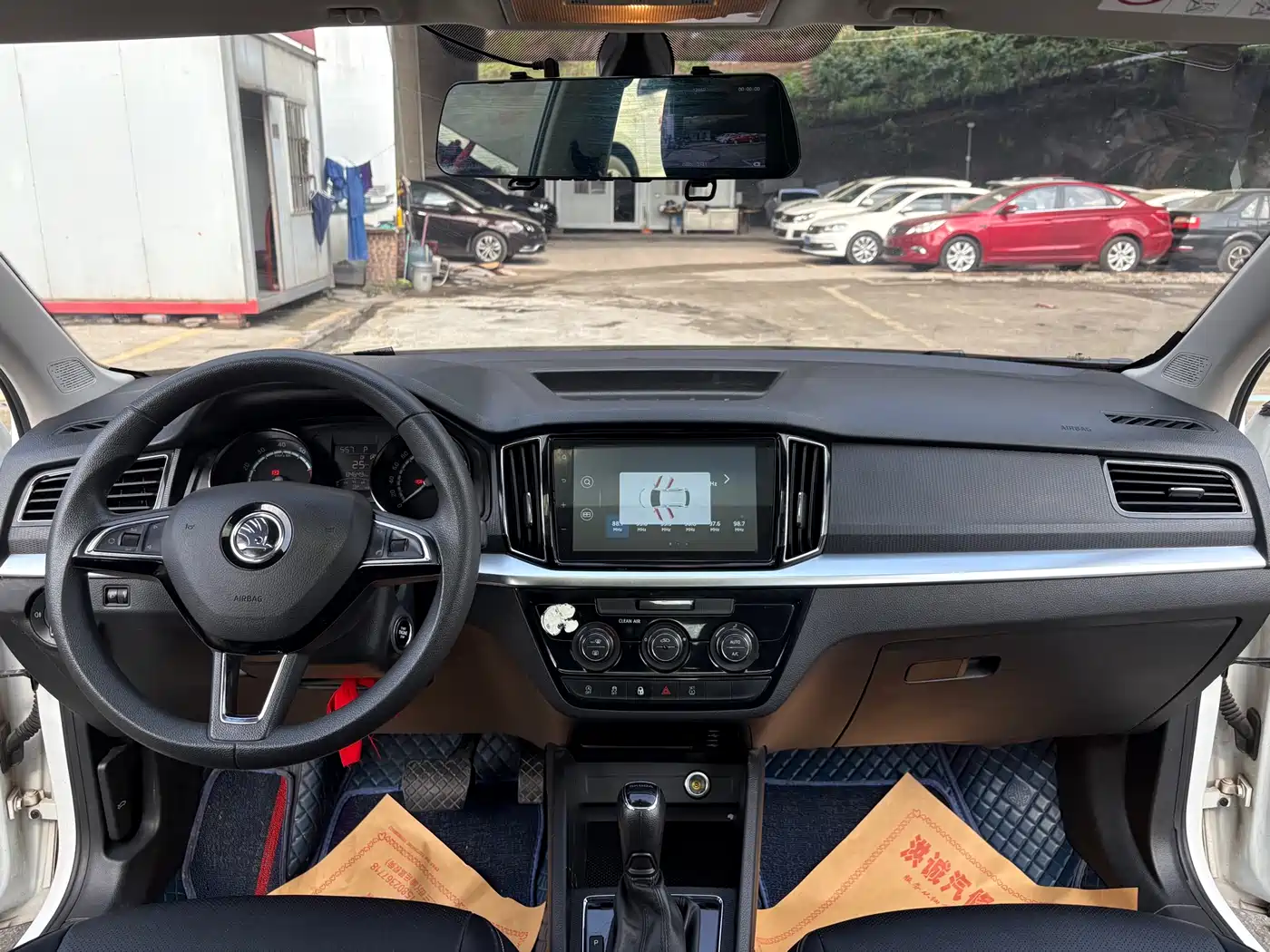 Škoda Kamiq 2023 Facelift 1.5L Auto Comfort Edition фото 9