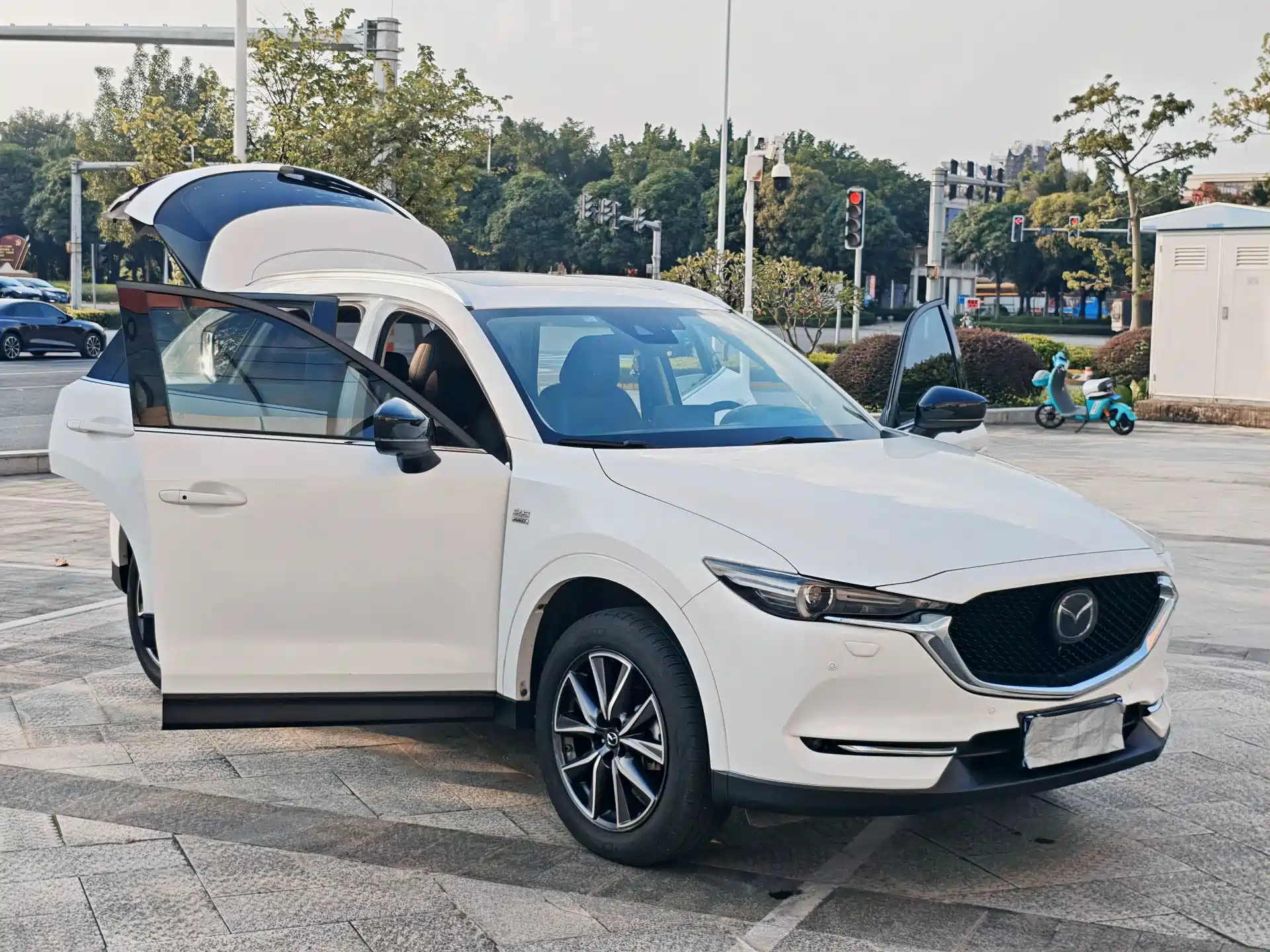 Photo 17 - Mazda CX-5