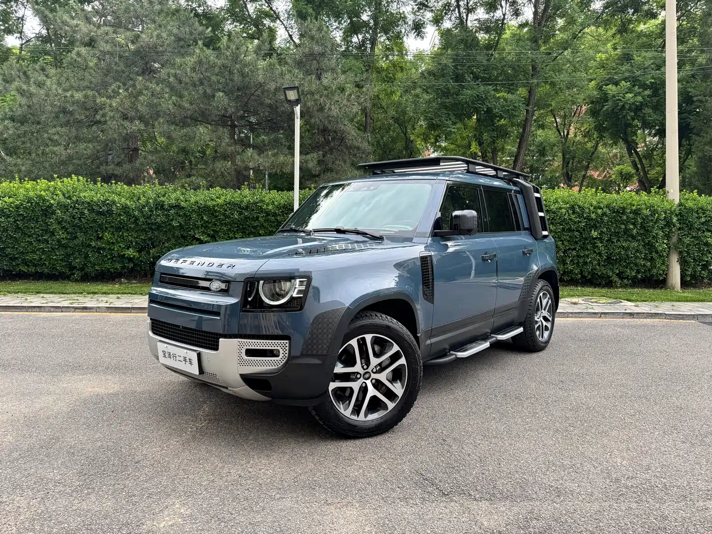 Land Rover Defender 2021 110 P400 Dark Special Edition