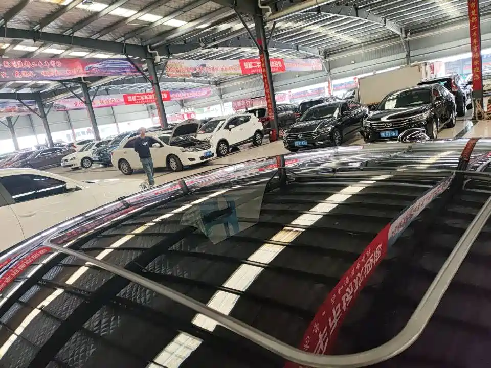 Hongqi H5 2024 1.5T DCT Smart Connect Flag Rhythm Edition фото 7