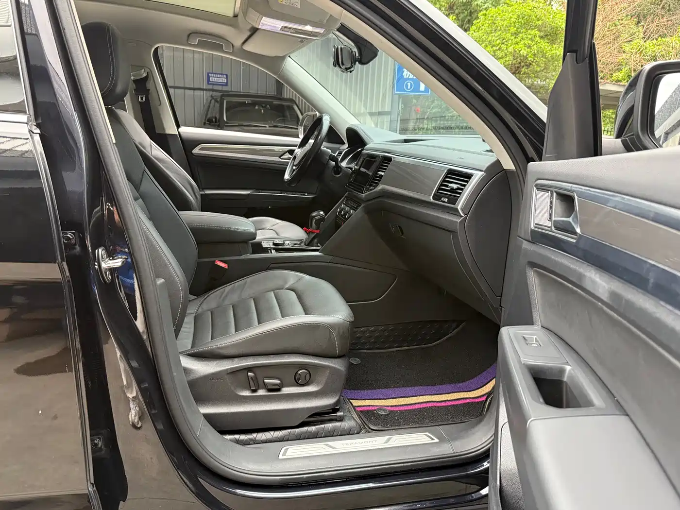 Volkswagen Teramont 2019 380TSI 4WD Luxury Edition China VI фото 9