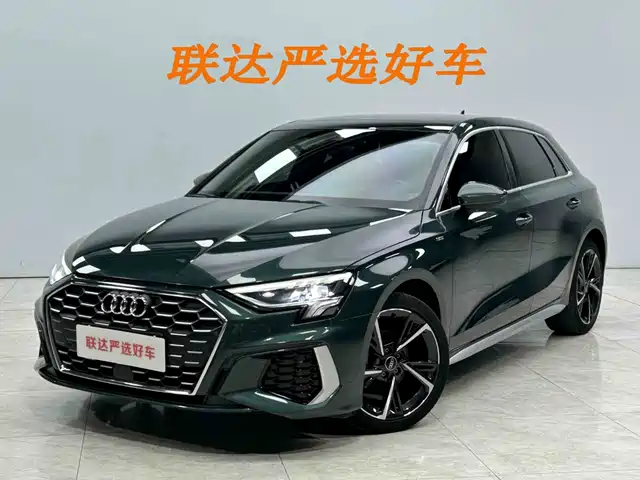 Audi A3 Рестайлинг, Sportback 35 TFSI, Стиль Спорт