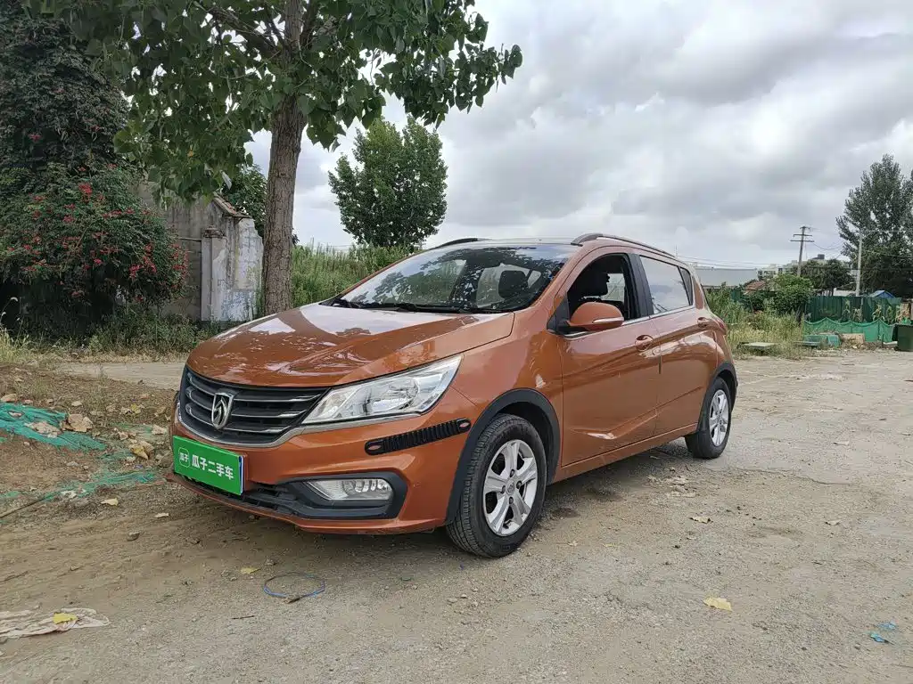Baojun 310 2017 2016 1.2L Manual Luxury Type