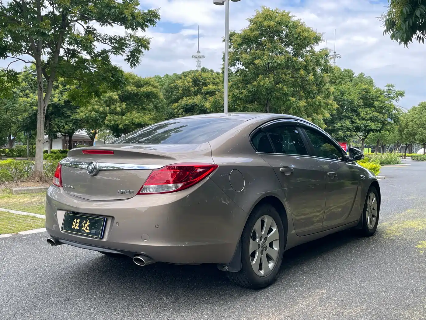 Buick Regal 2012 Model 2.0L Comfort фото 7