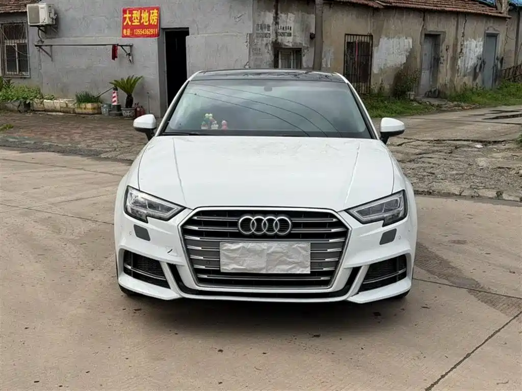 Audi A3 2020 Limousine 35 TFSI Sport China VI фото 2