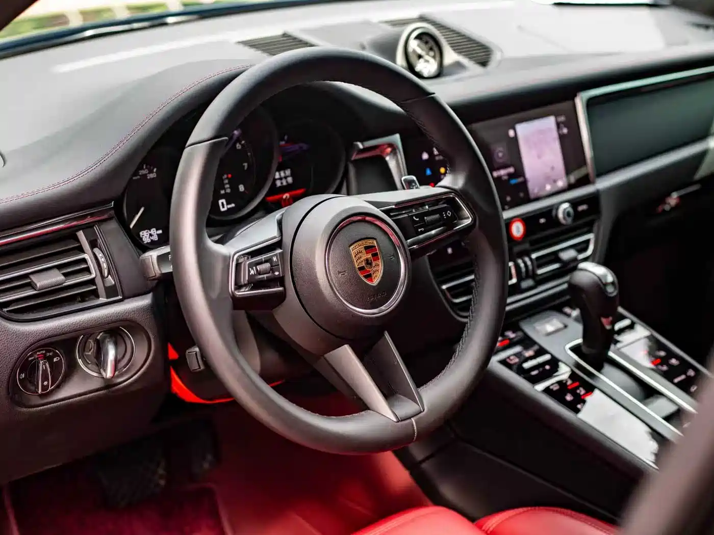 Porsche Macan 2025 Macan 2.0T Dream Chaser Edition фото 6