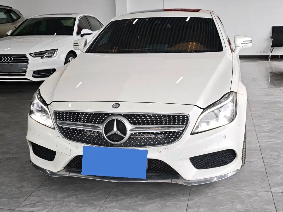 MERCEDES-BENZ CLS