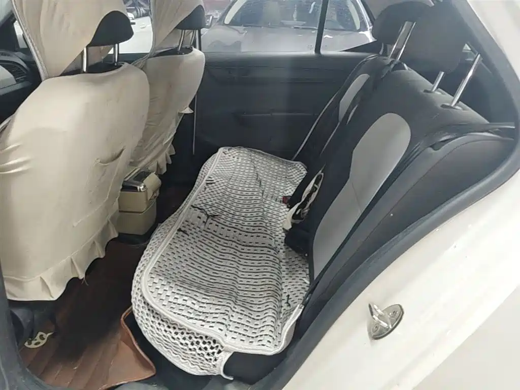 Škoda Fabia 2017 1.4L Auto Car Enjoy Edition фото 17