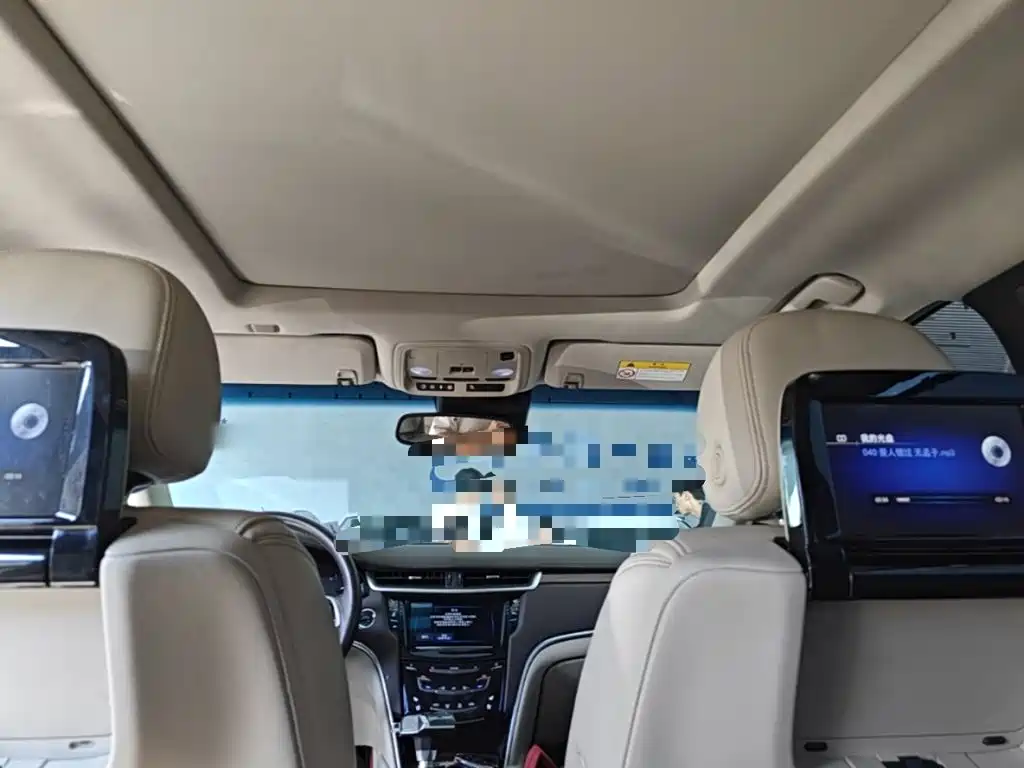 Photo 18 - Cadillac XTS