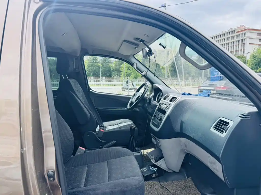 Foton Mopaike E 2018 2017 2.0L New Express Long Wheelbase 4Q20M