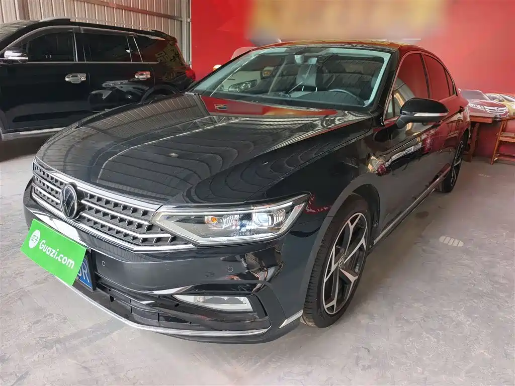 Volkswagen Magotan 2023 2 Million Units Anniversary Edition 330TSI DSG Leading Type фото 2