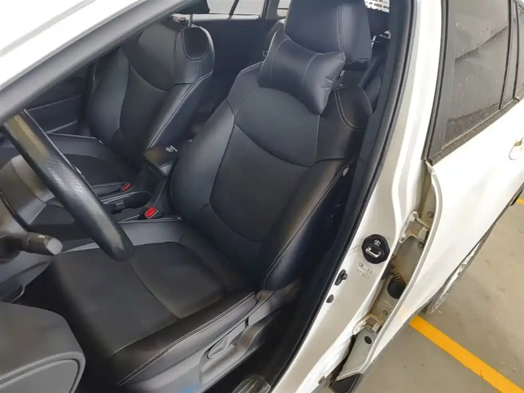 Toyota Corolla Cross 2023 2.0L Pioneer Edition фото 11