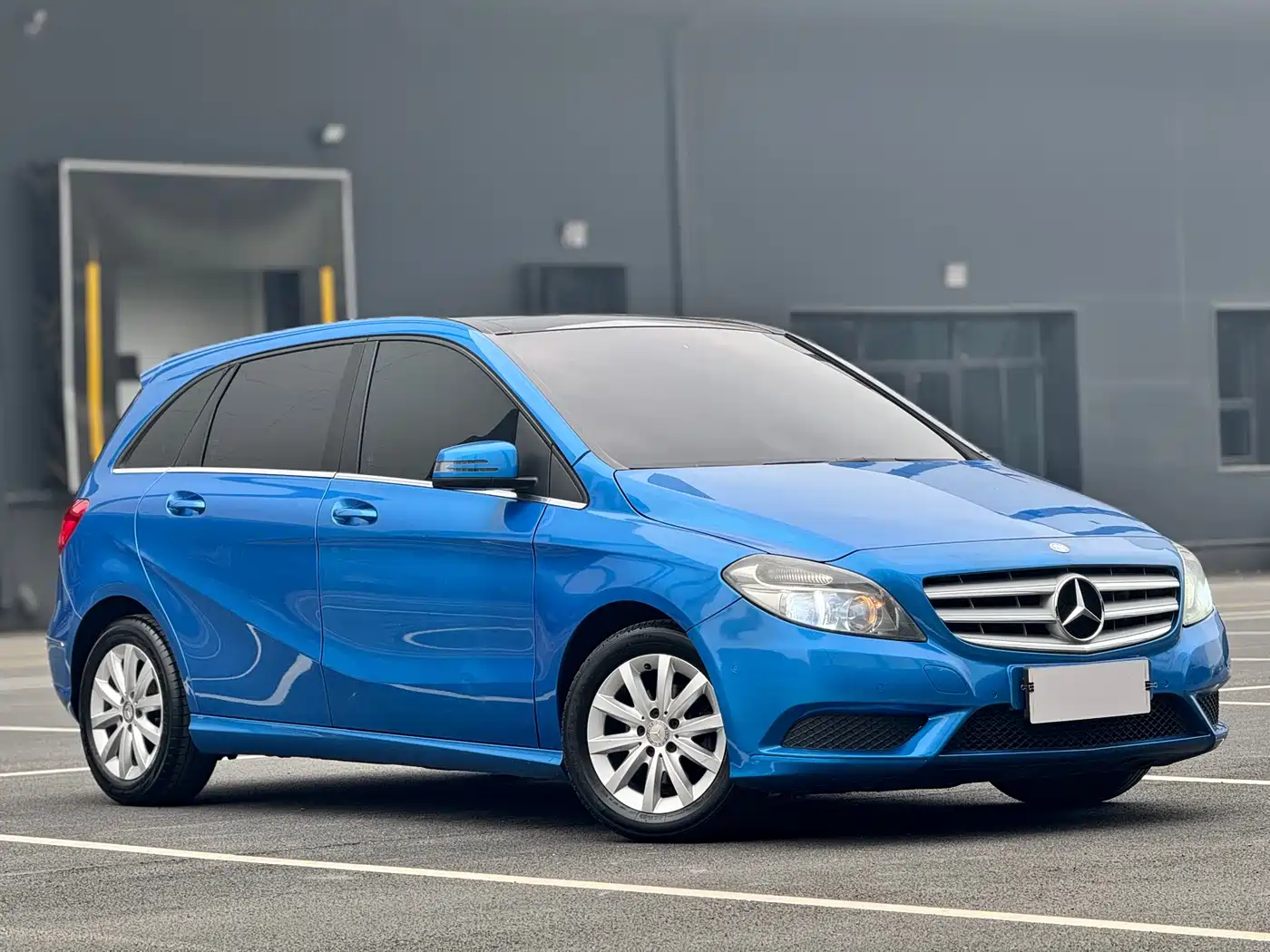 Mercedes-Benz B-Class 2012 B 180 фото 3