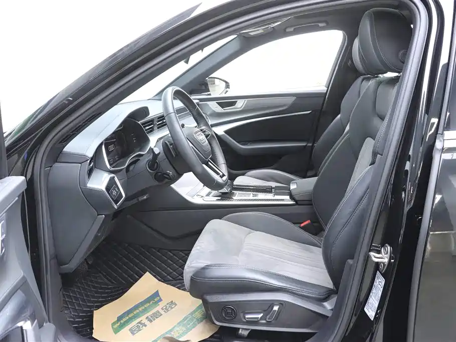 Audi A6L 2023 Facelift 40 TFSI Luxury Dynamic фото 15