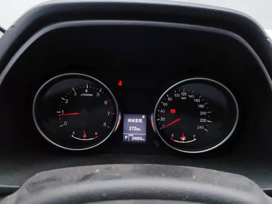 Фото 14 - Haval M6