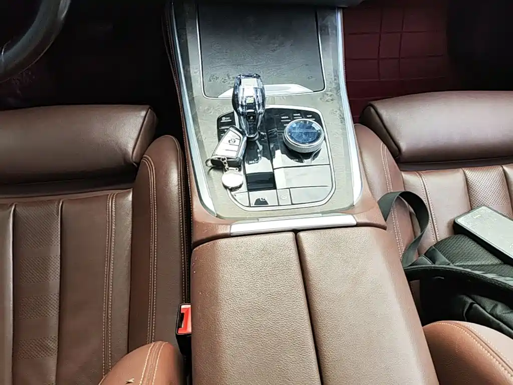 BMW X5 (Import) 2020 xDrive30i M Sport Package фото 14