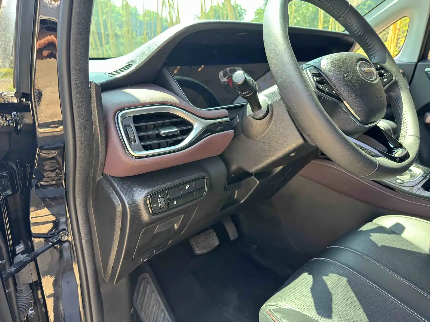 GAC Trumpchi Trumpchi M6 2023 PRO 270T DCT Luxury Edition фото 14