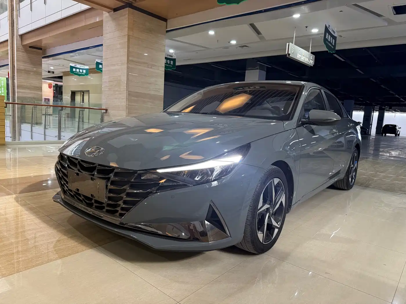 Hyundai Elantra 2023 1.5L CVT GLX Elite Edition — фото 1