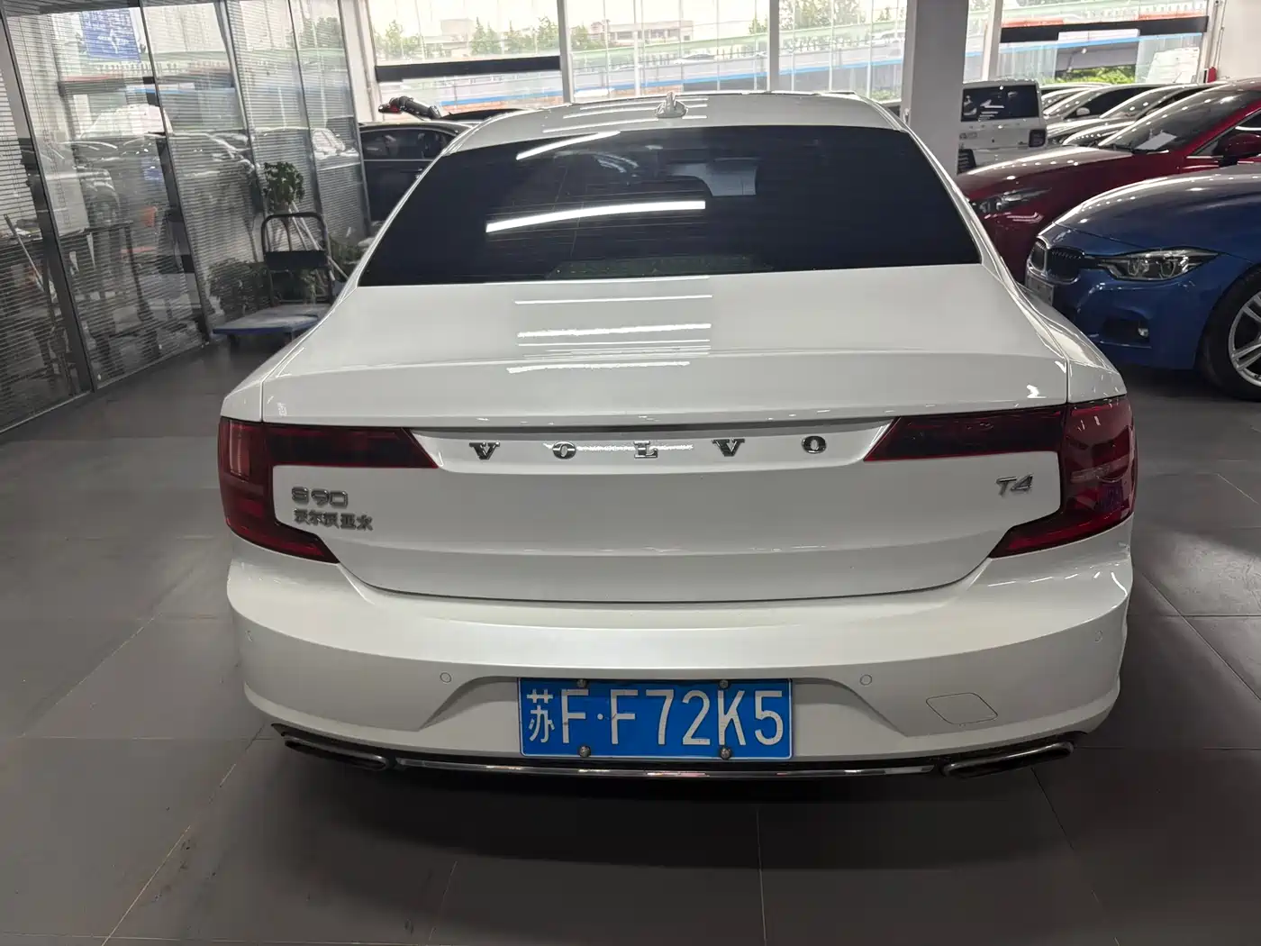 Фото 5 - Volvo S90