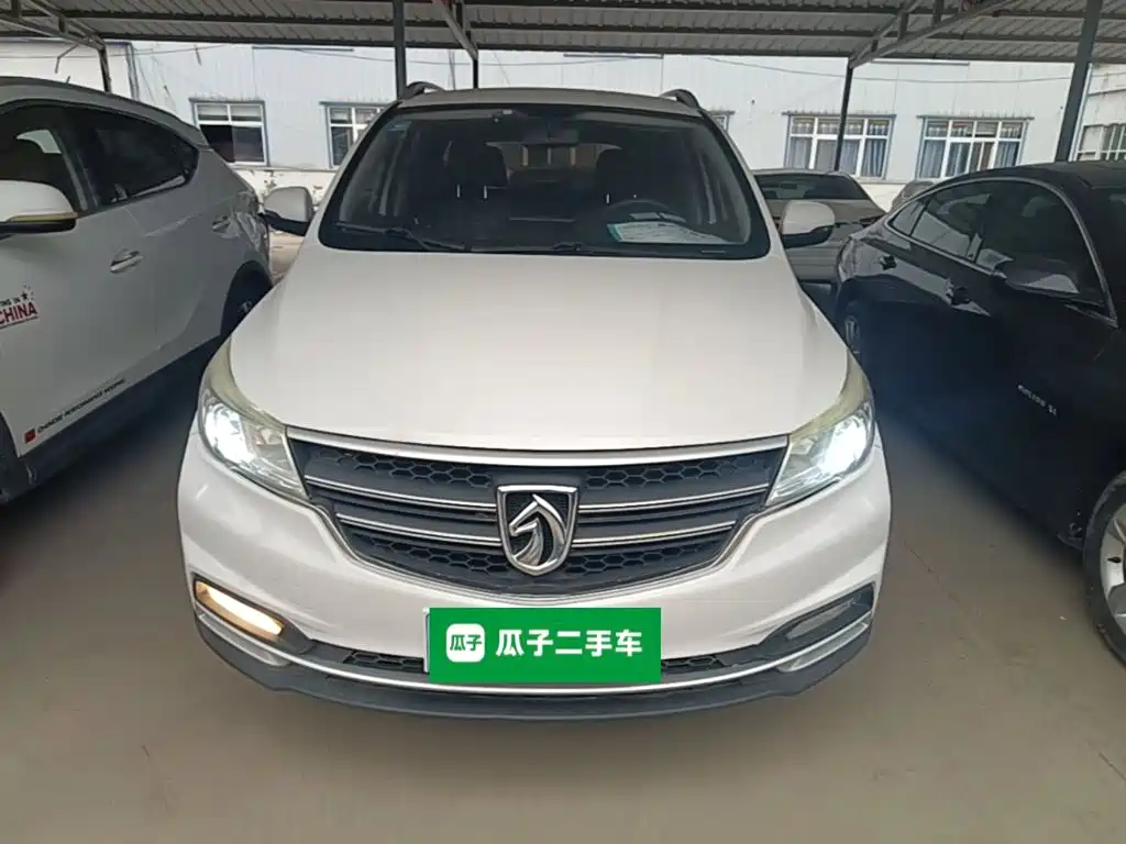 Фото 3 - Baojun 730