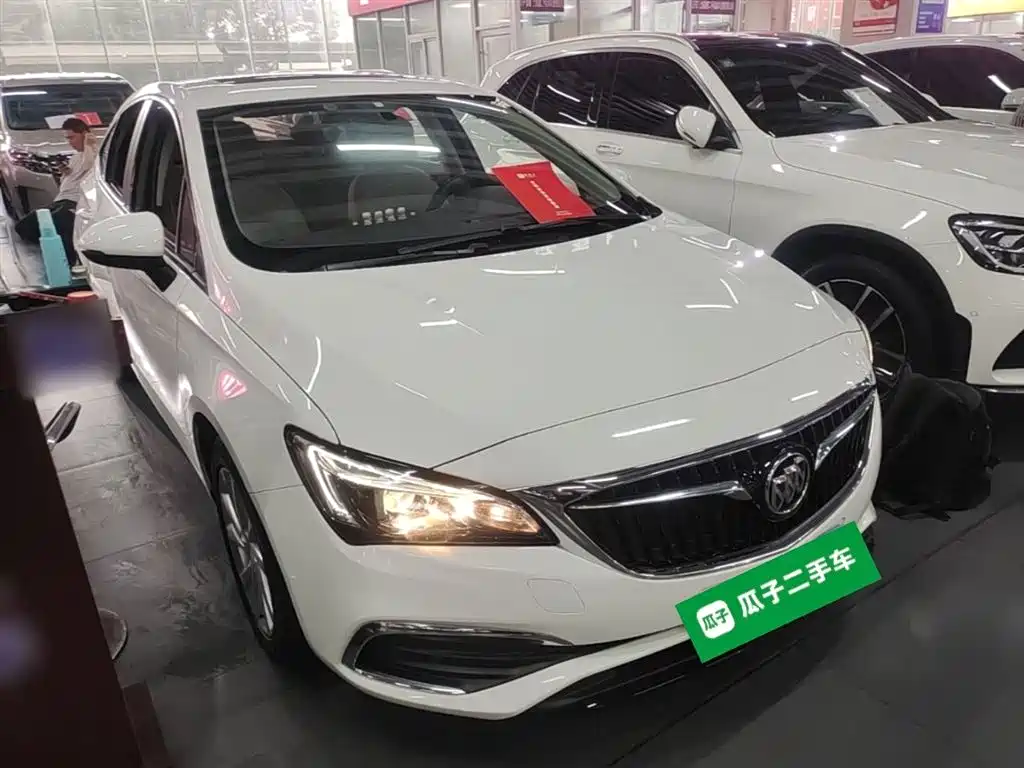 Buick Verano 2018 Sedan 15S Automatic Progressive фото 4