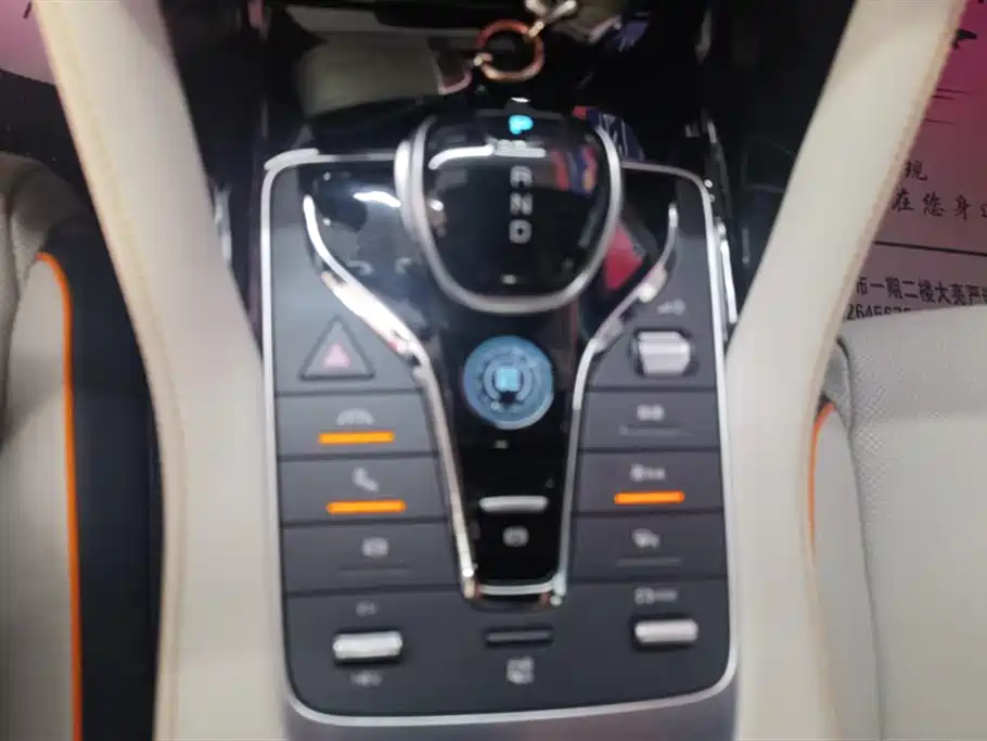 BYD Song PLUS PHEV 2023 Champion Edition DM-i 110KM Flagship PLUS фото 16