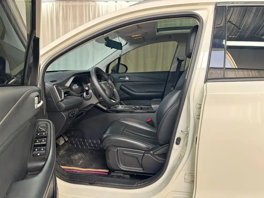 GAC TRUMPCHI GS4