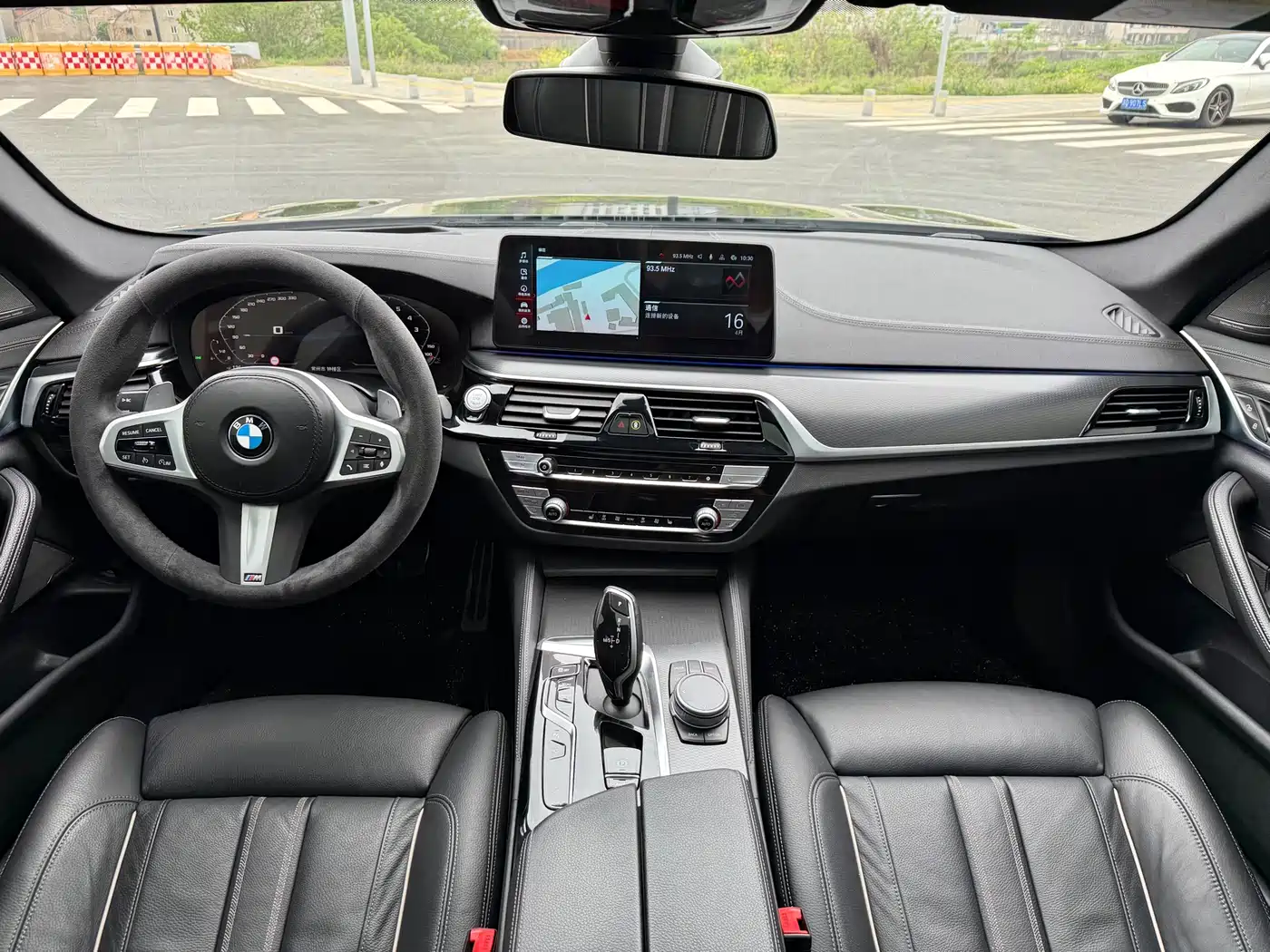 BMW 5 Series (Import) 2022 530i Style Edition M Sport Package фото 4