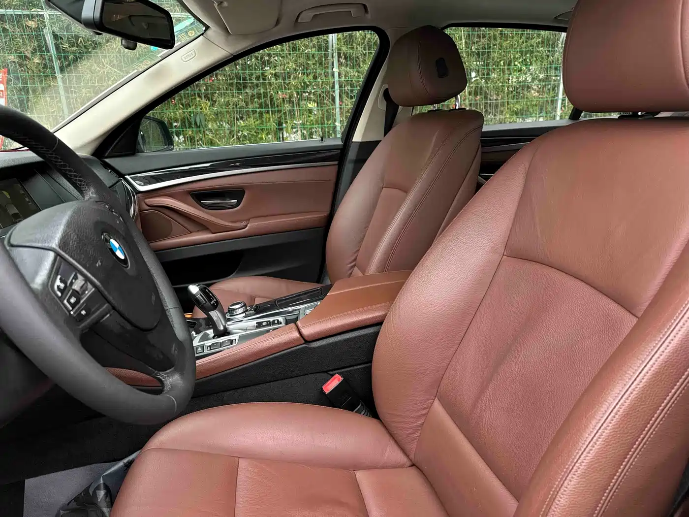 BMW 5 Series 2013 520Li Elegance фото 11