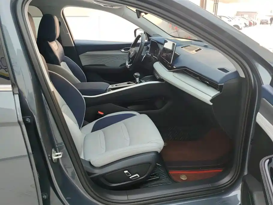 GEELY AUTOMOBILE XINGRUI