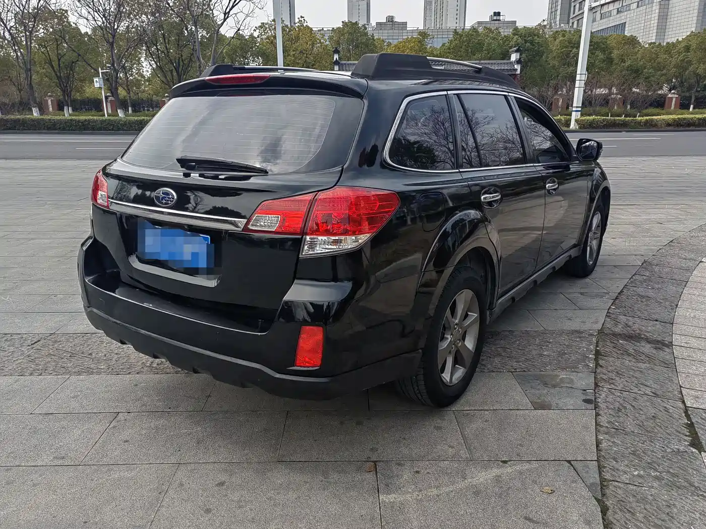 Subaru Outback 2014 2.5i Elegance Elite Edition фото 5