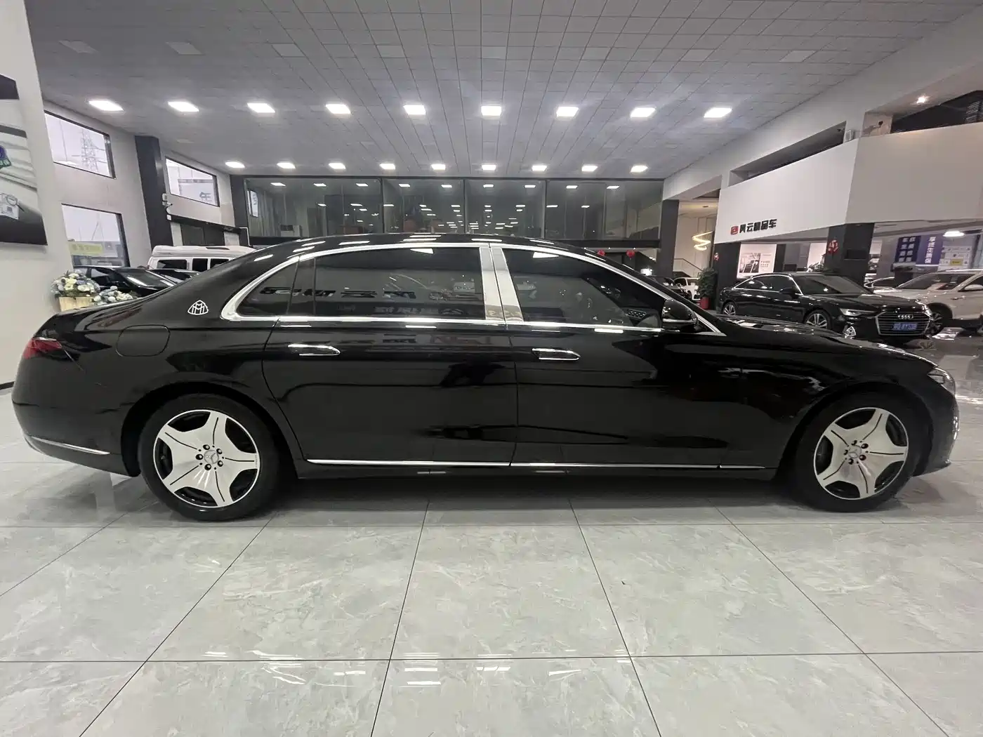 MERCEDES-BENZ MAYBACH S CLASS