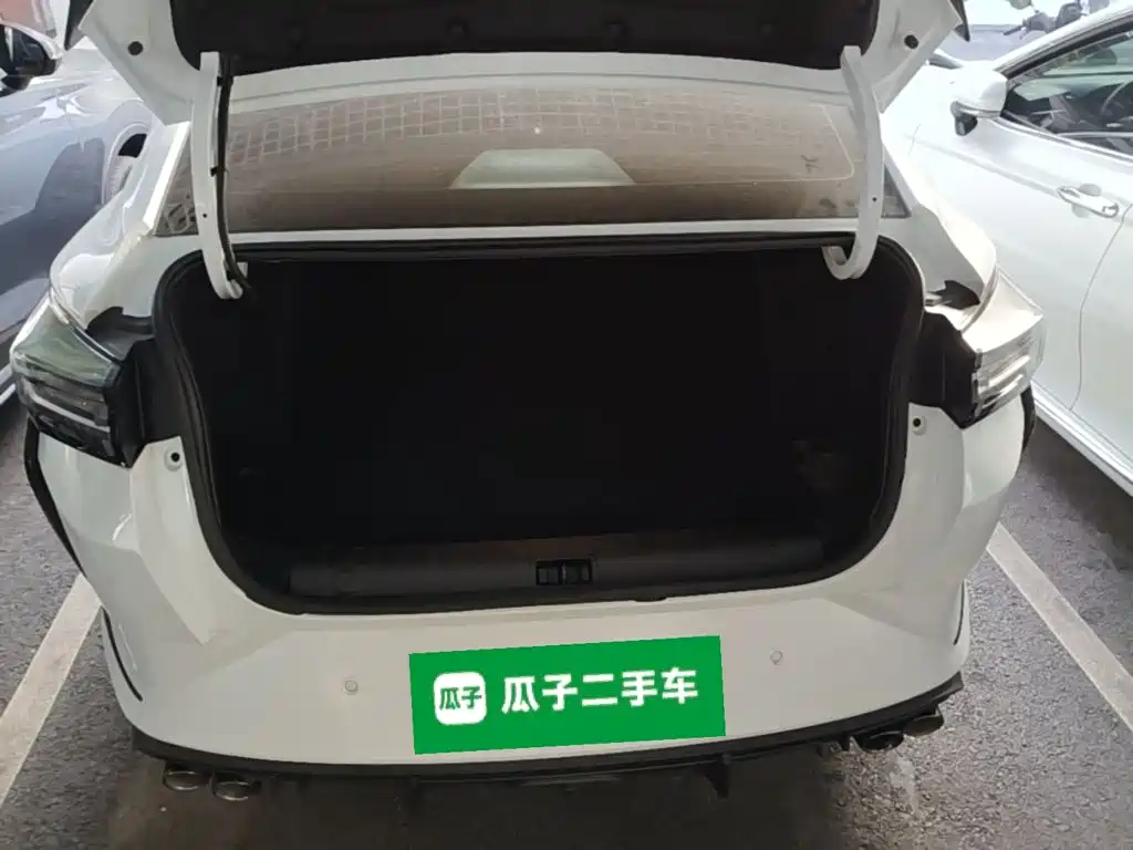 صورة 19 - Dongfeng Aeolus Yixuan