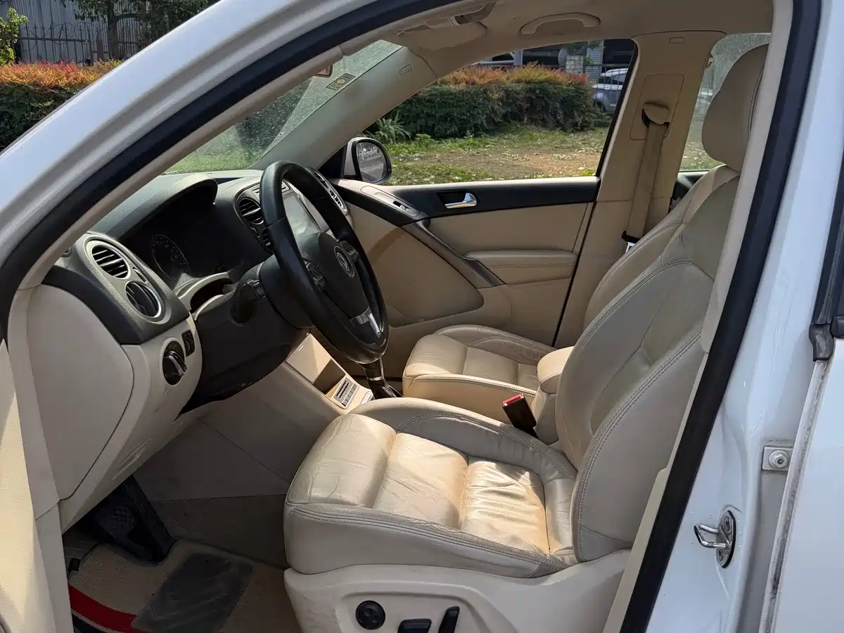 Volkswagen Tiguan 2012 1.8TSI Automatic 2WD Trend Edition фото 10