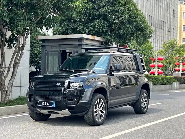 Land Rover Defender 110 3.0T P400, Тёмная спецсерия
