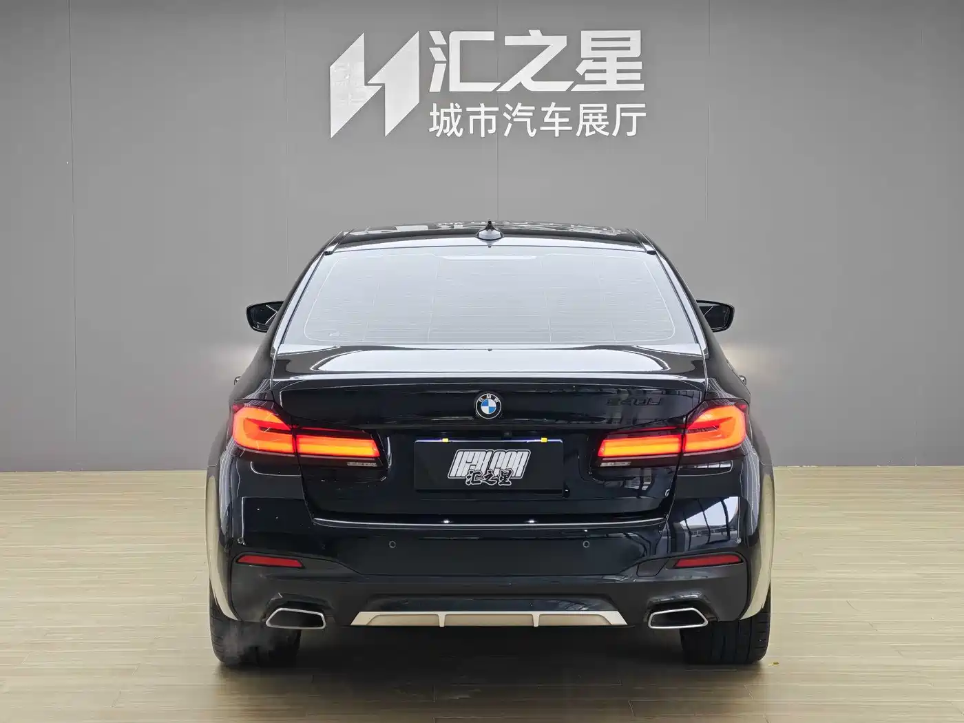 BMW 5 Series 2023 530Li Premium M Sport Package фото 5