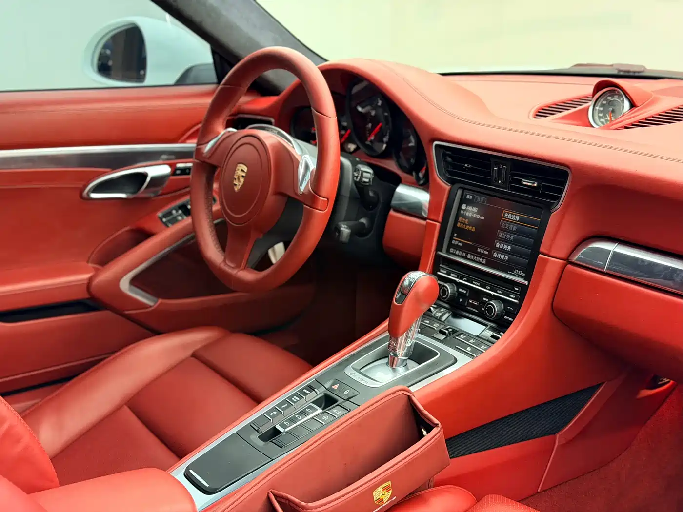 Porsche 911 2012 Carrera 3.4L фото 14