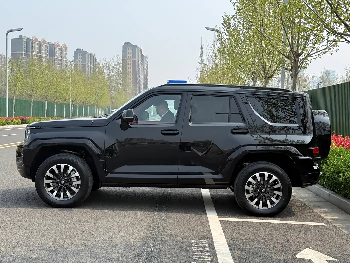 TANK TANK 700 NEW ENERGY