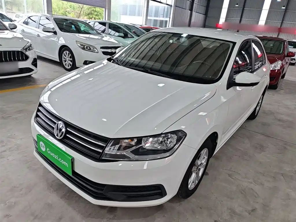Volkswagen Santana 2016 1.6L Automatic Trend Edition фото 2