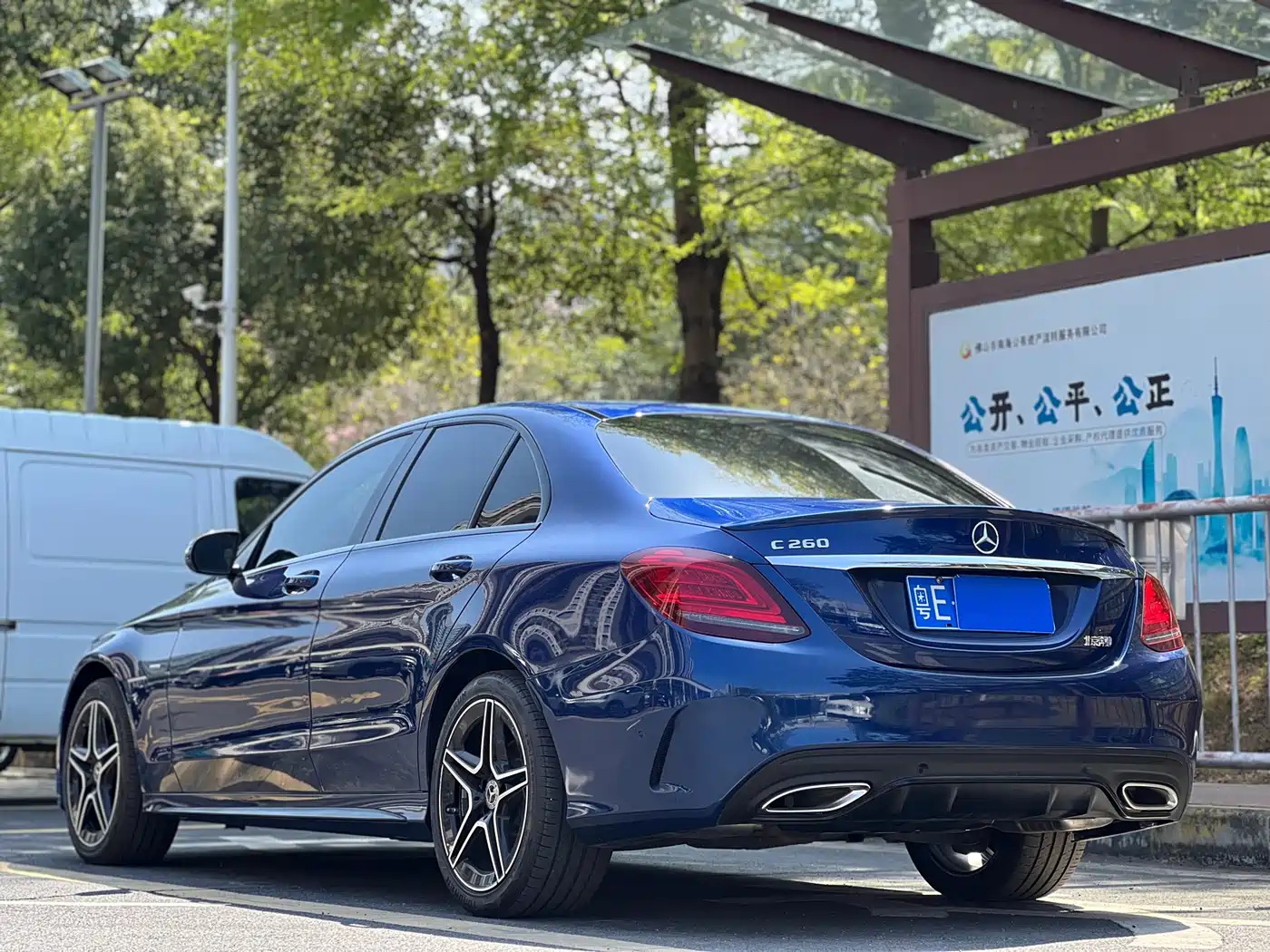 MERCEDES-BENZ C CLASS