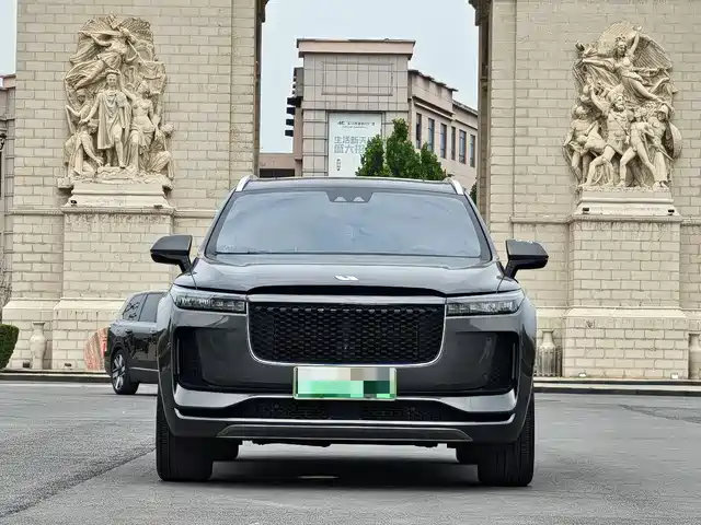 Li Auto Li ONE 2020 Extended Range 6-seater — фото 2