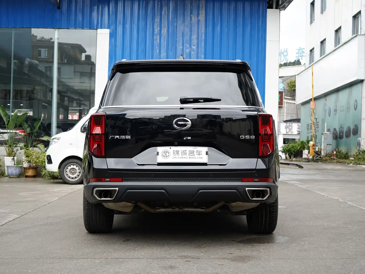 GAC Trumpchi Trumpchi GS8 2025 2024 Navigator Series 2.0TGDI 2WD Luxury Smart Connect Edition