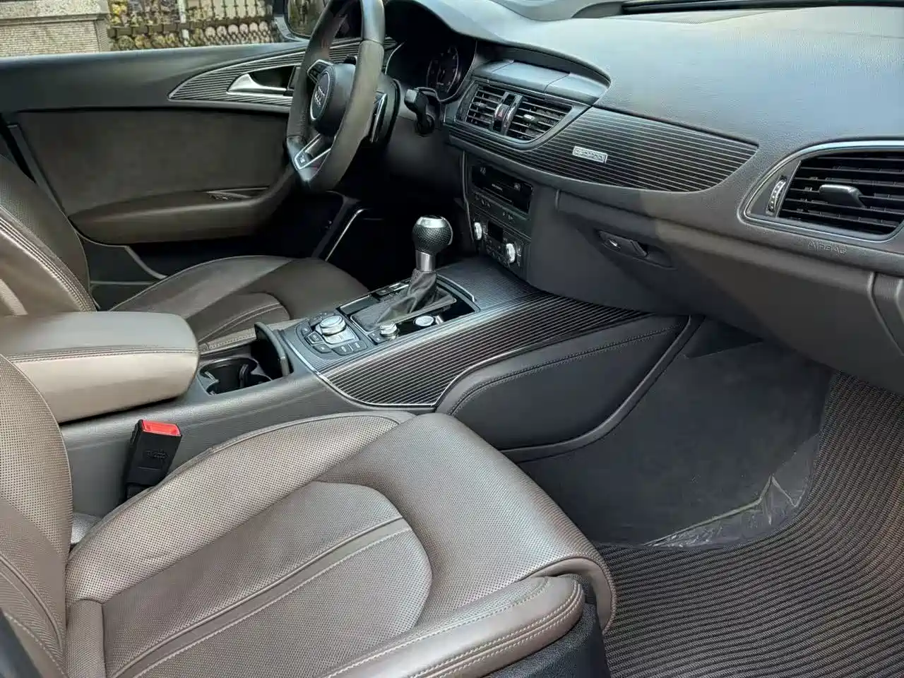 Audi A6 (Import) 2015 3.0T allroad quattro фото 20