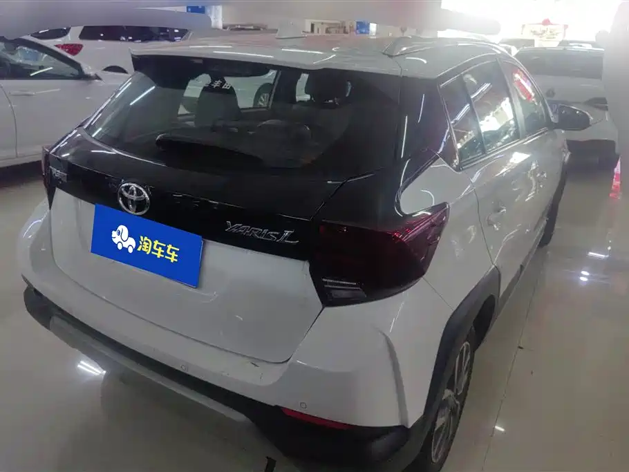 Toyota YARiS L Zhi Xuan 2021 1.5L CVT Leading Edition фото 3