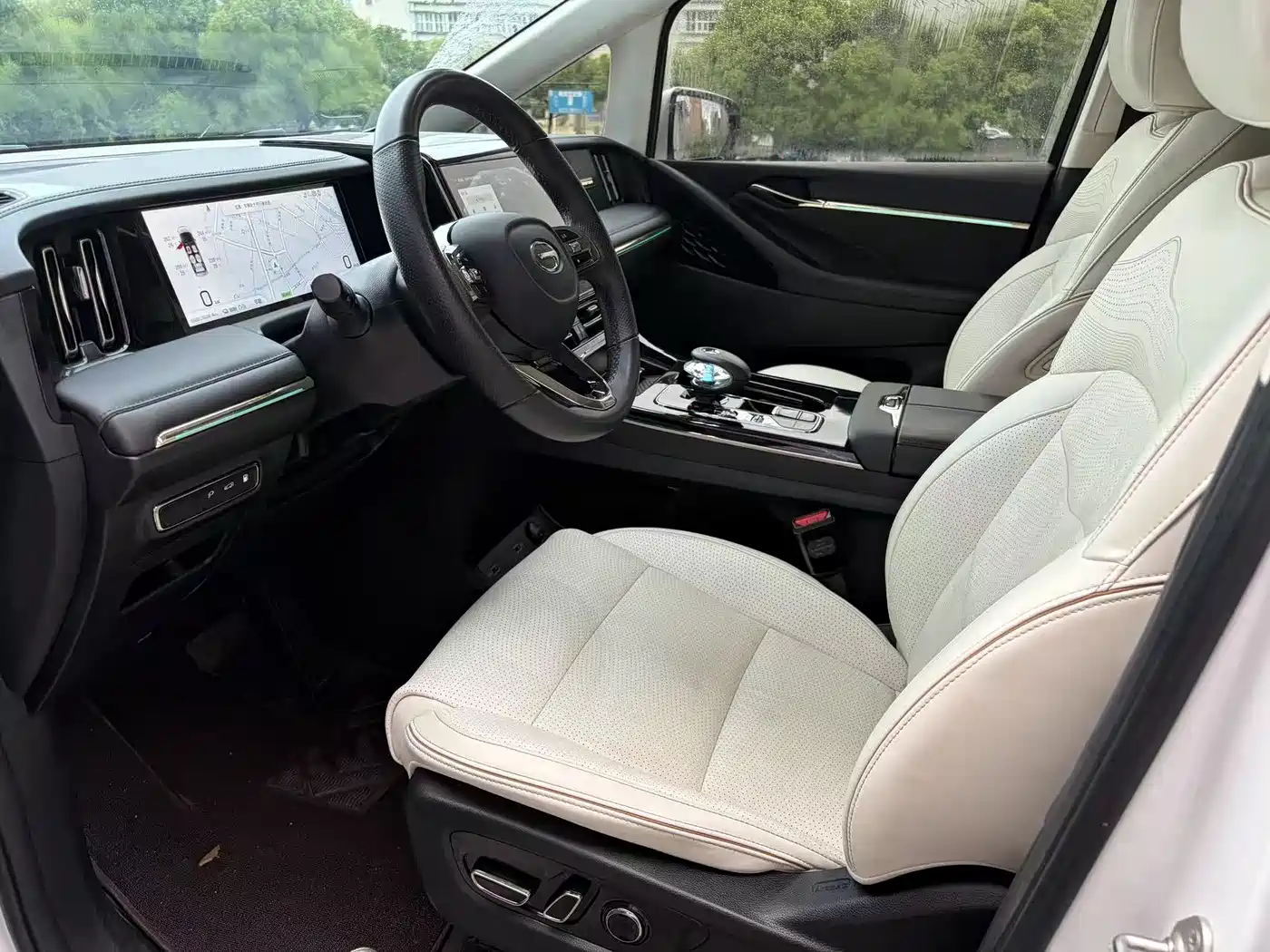GAC Trumpchi Trumpchi E9 2023 E9 Champion Edition фото 9