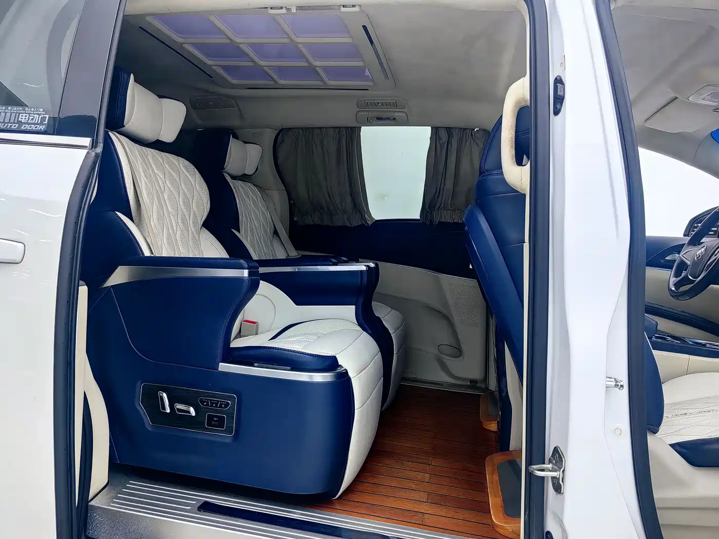 Buick GL8 2021 Land Business Class 652T Comfort фото 14