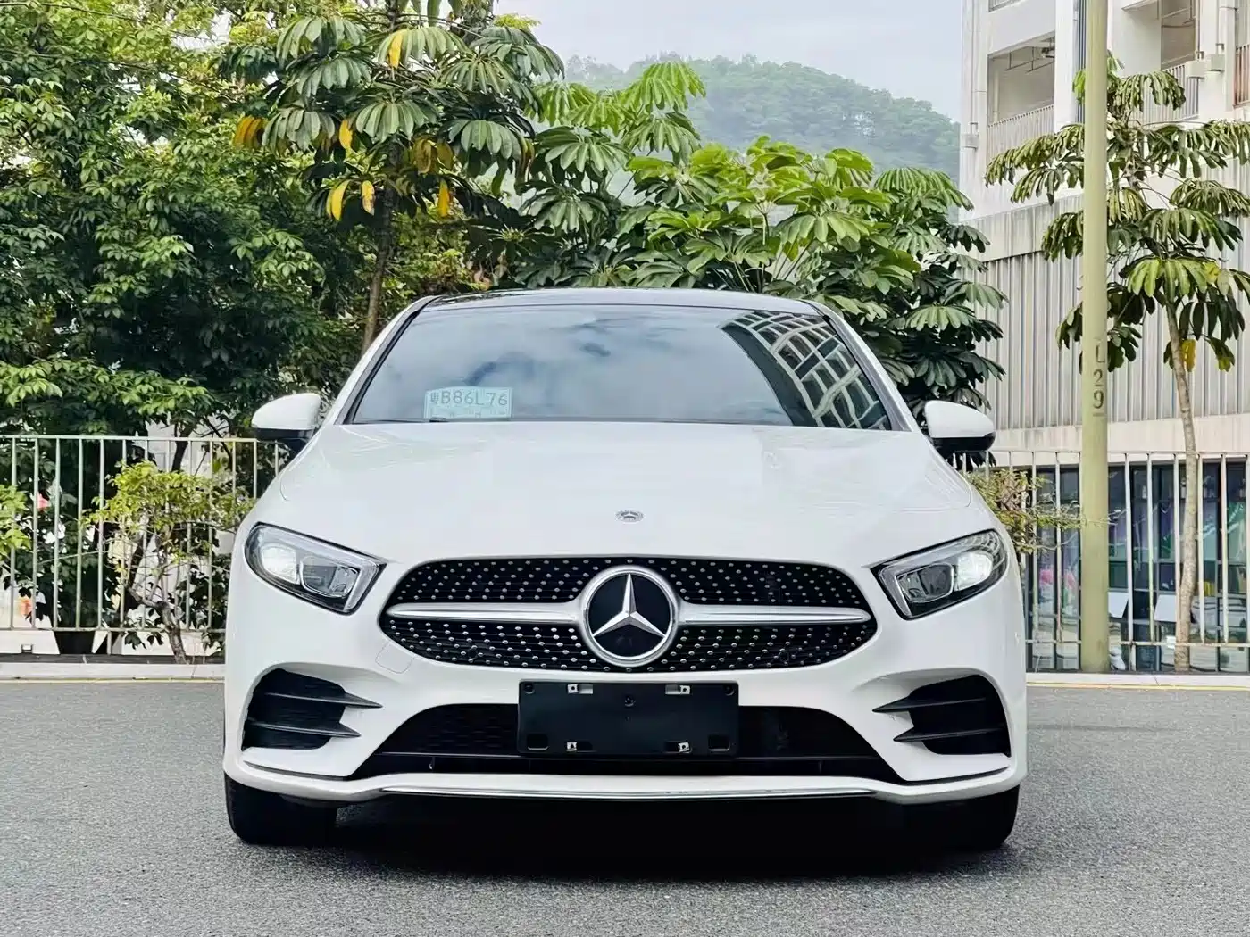 Mercedes-Benz A-Class 2023 A 200 L Fashion фото 2