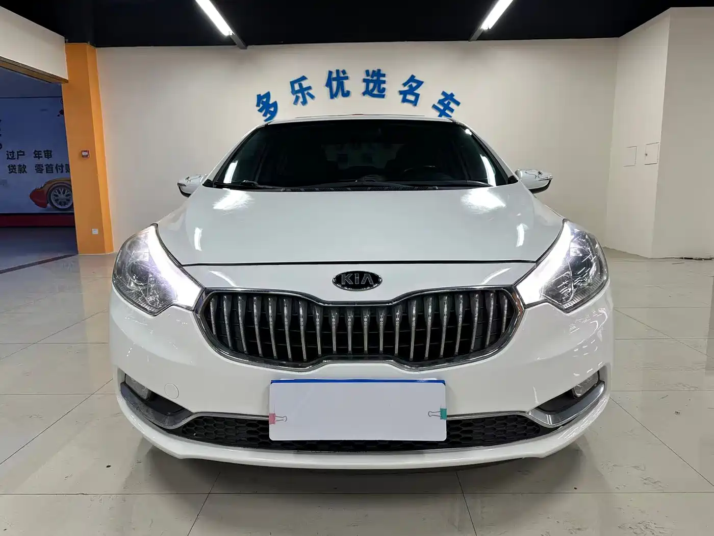 Kia K3 2015 1.6L Automatic GLS фото 2