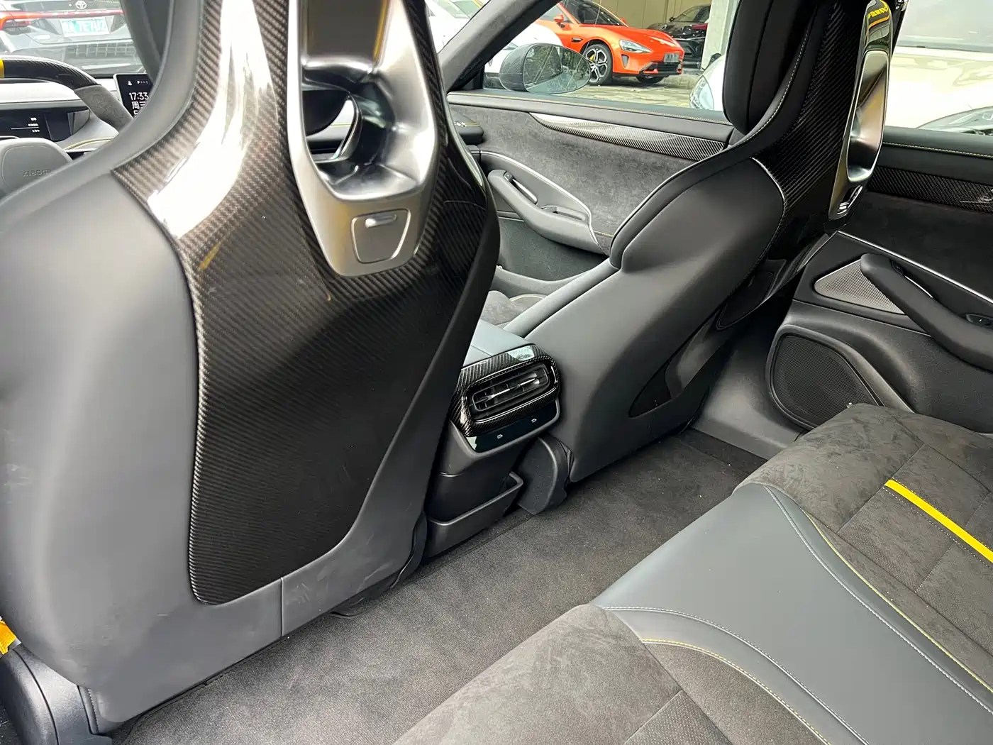 Xiaomi Auto Xiaomi SU7 Ultra 2025 Model Ultra фото 16